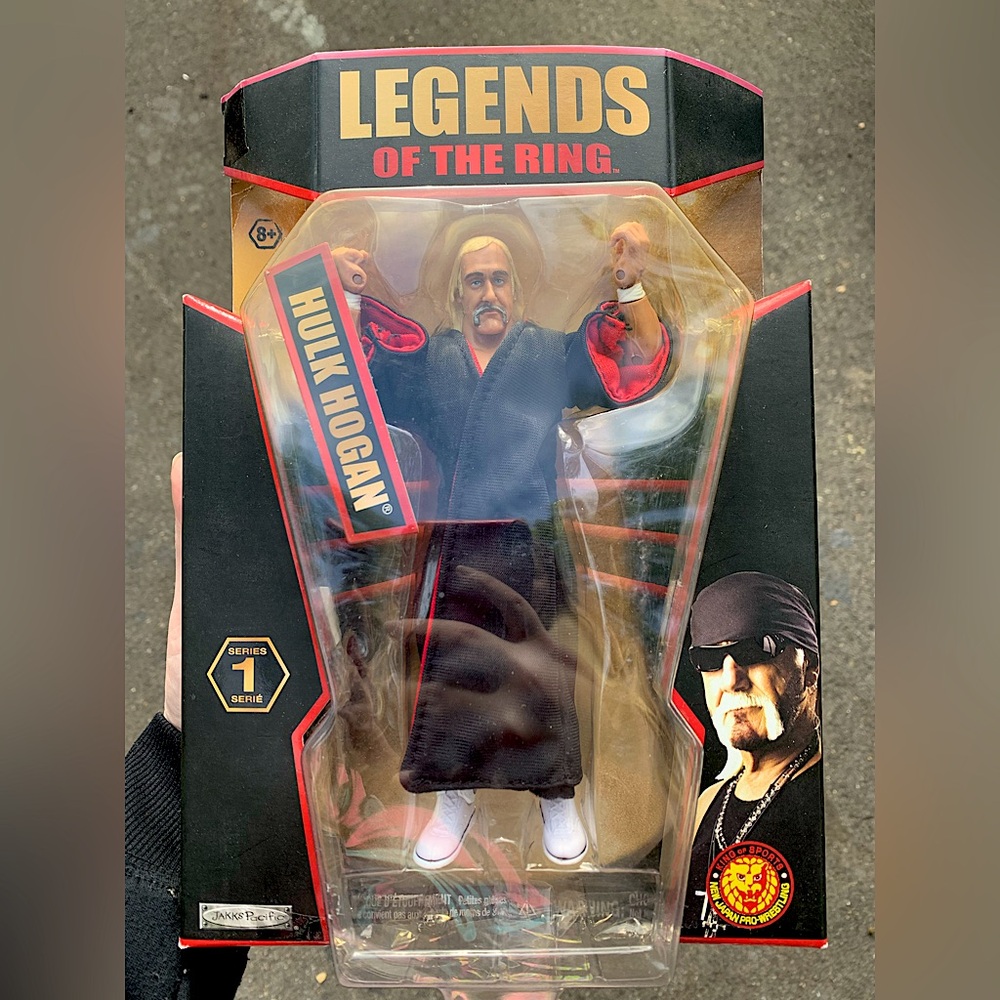 Legends of the Ring Hulk Hogan Figure 2010 Jakks Pacific In Box